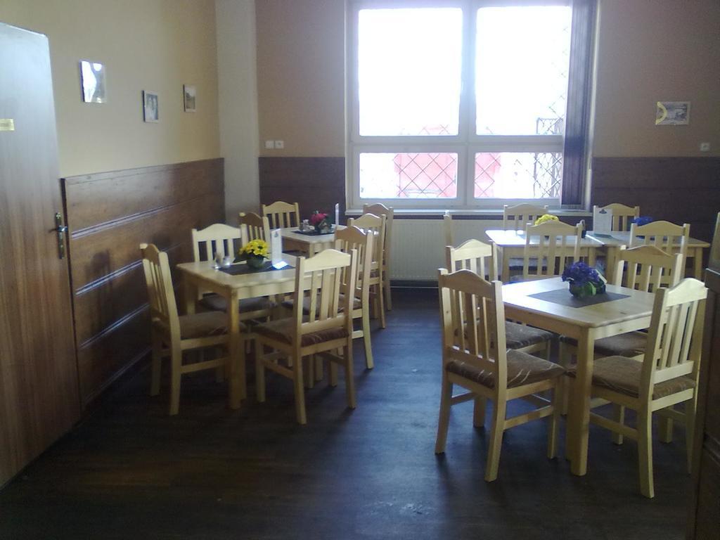 Penzion A Restaurace Na Salasi Hutisko エクステリア 写真